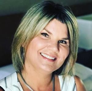 Meet your Posher, Karyne